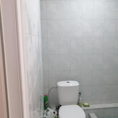 Apartahotel с изглед към морето и външен басейн Balchik