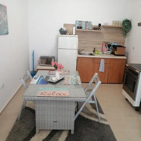 с изглед към морето и външен басейн * Balchik