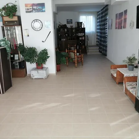 с изглед към морето и външен басейн * Balchik